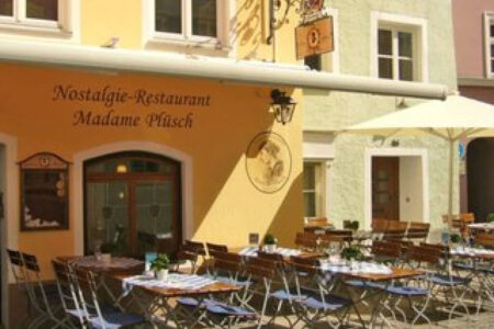 Madame Plüsch Restaurant Gutschein Geschenk
