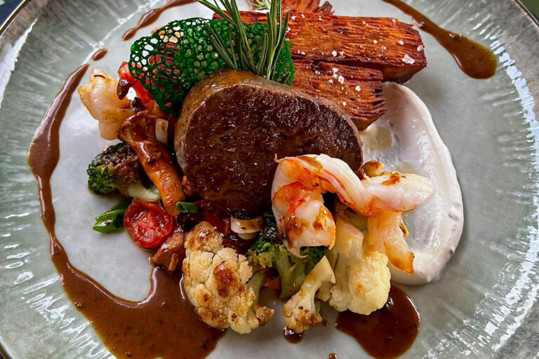 Restaurant Gutschein Maximilians food & cocktails Weitere Städte