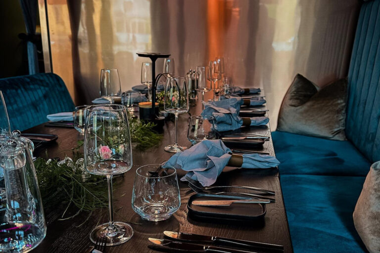 Restaurant Gutschein Maximilians food & cocktails Weitere Städte